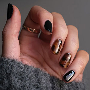 LR Nail gallery